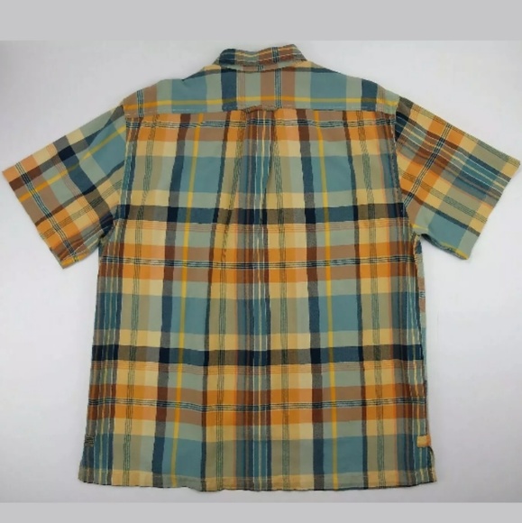 🔥🔥🔥 IZOD Mens Large Short Sleeve Button Up - Picture 2 of 6